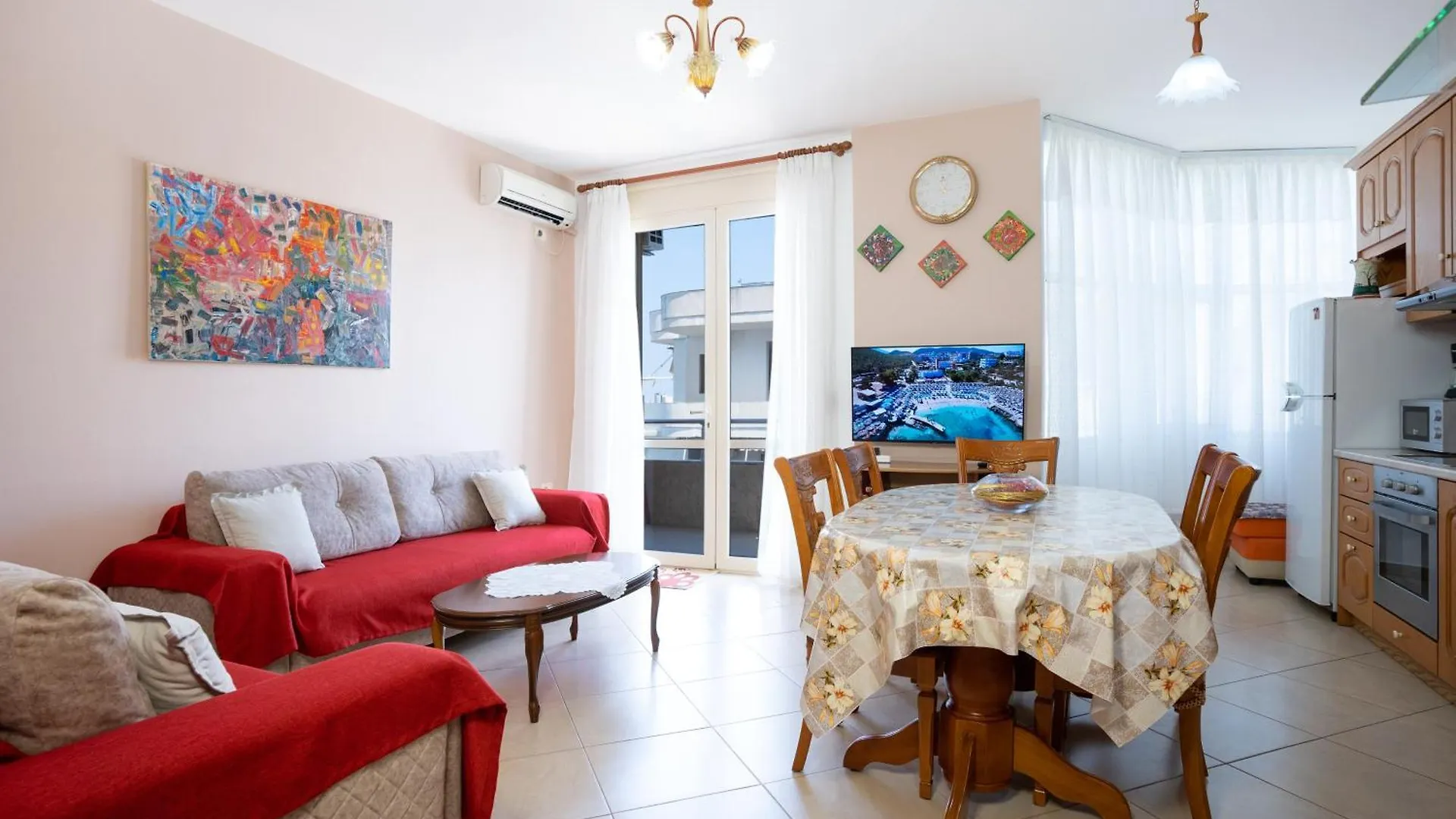 Apartments Vlora Holidays 0*, Vlorë